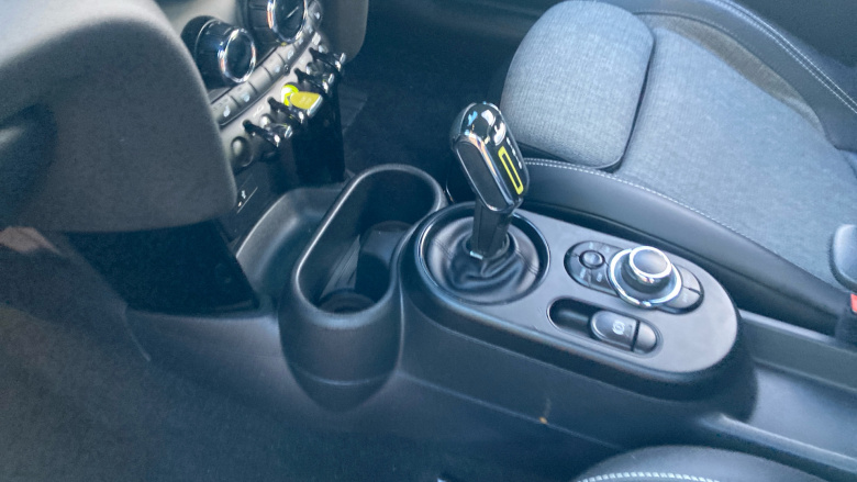 MINI Hatchback 135kW Cooper S Level 2 33kWh 3dr Auto Electric Hatchback